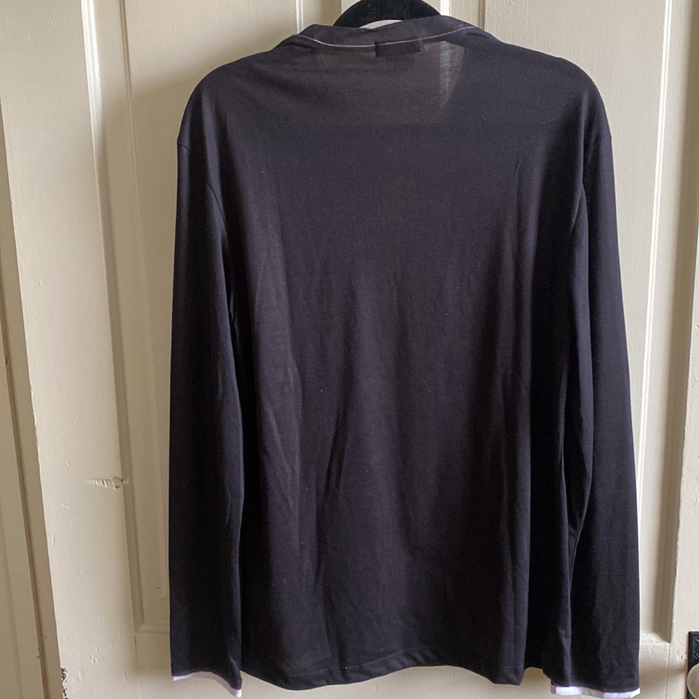 FAUX TUX TEE SIZE L - Picture 4 of 9
